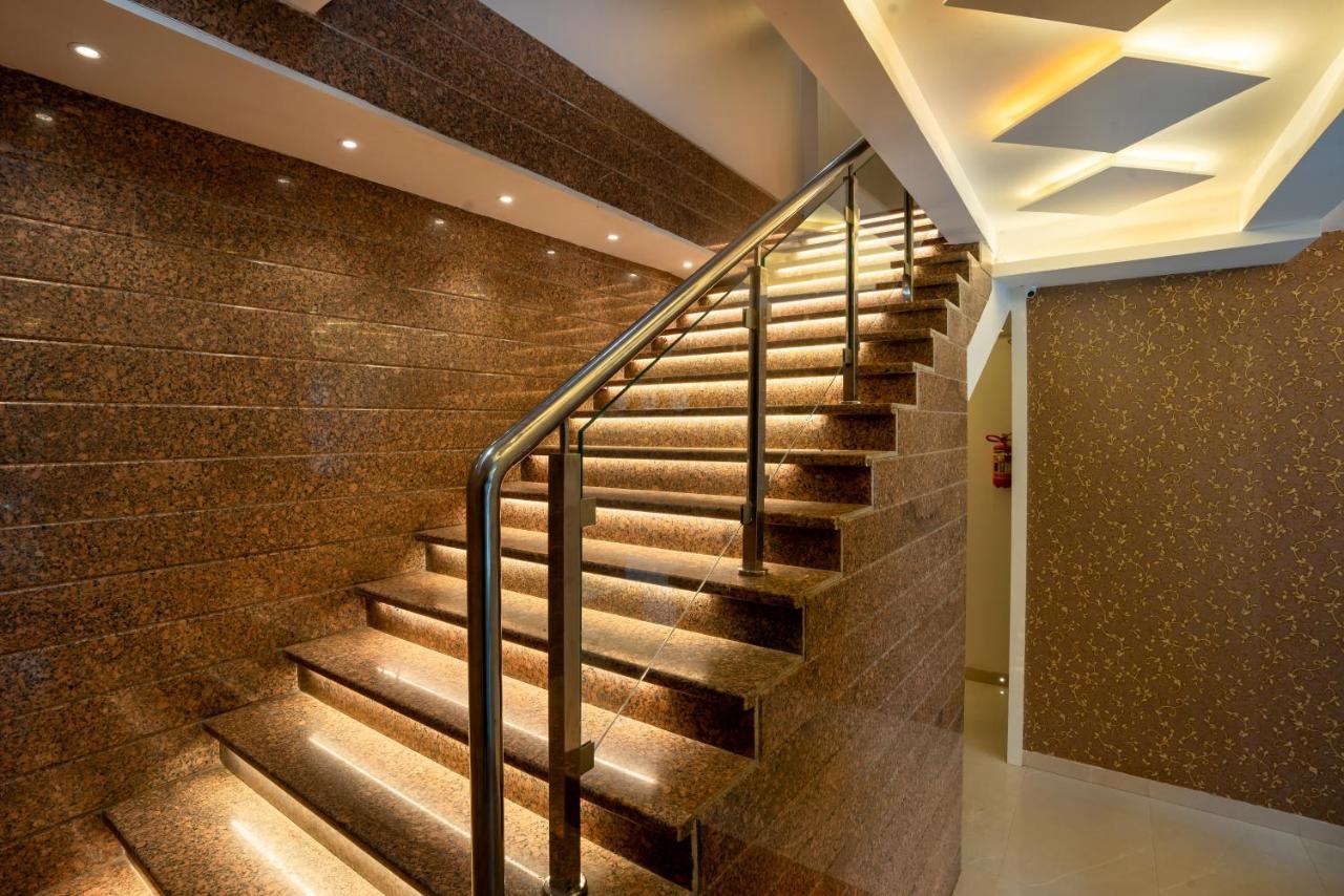 Hotel Empire - Near Mumbai International Airport Exterior photo